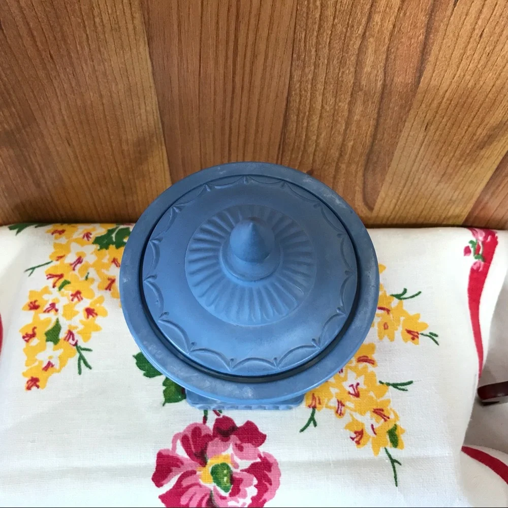 Avon Grecian Style Urn